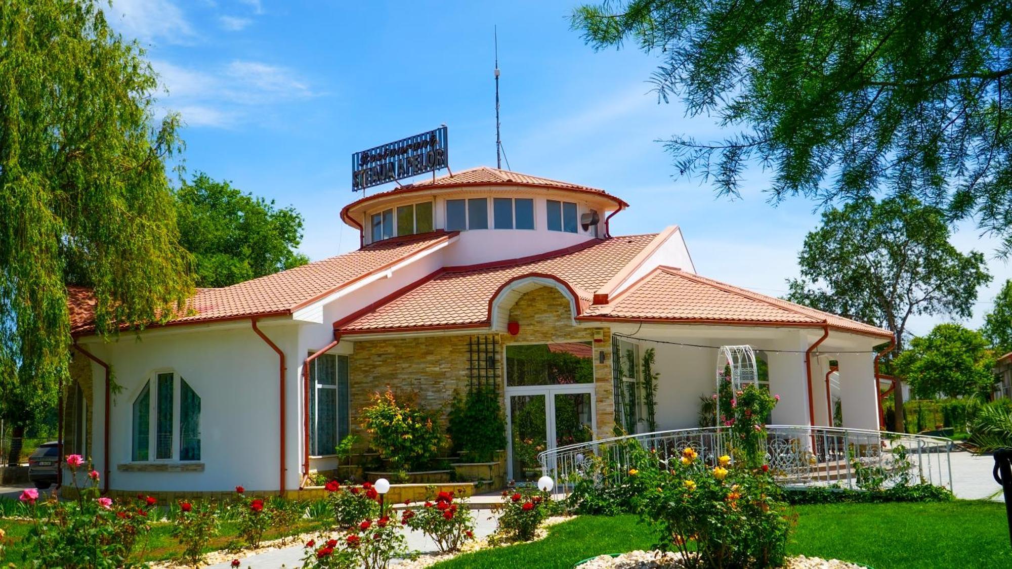 Steaua Apelor Family Resort Nufaru Kültér fotó